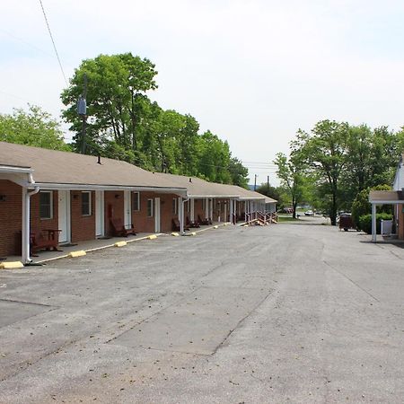 Penn Amish Motel เดนเวอร์ ภายนอก รูปภาพ