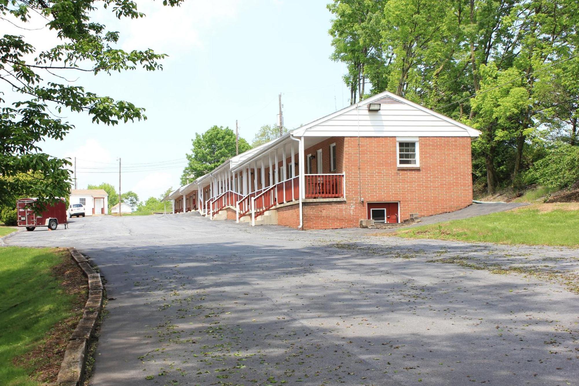 Penn Amish Motel เดนเวอร์ ภายนอก รูปภาพ